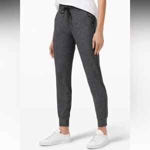 Lululemon Ready To Rulu Pant 29" inseam Heathered Raceway Grey / Black, Size 4